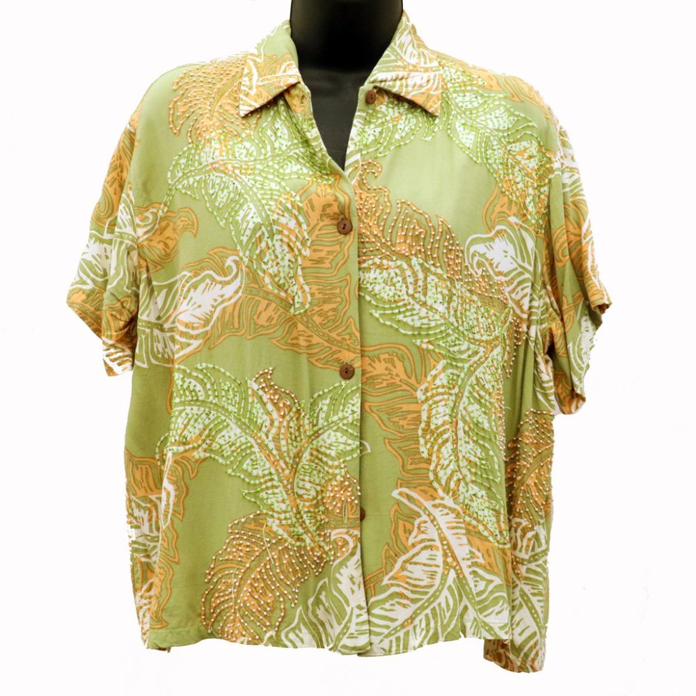 Baik Baik Beaded Hawaiian shirt